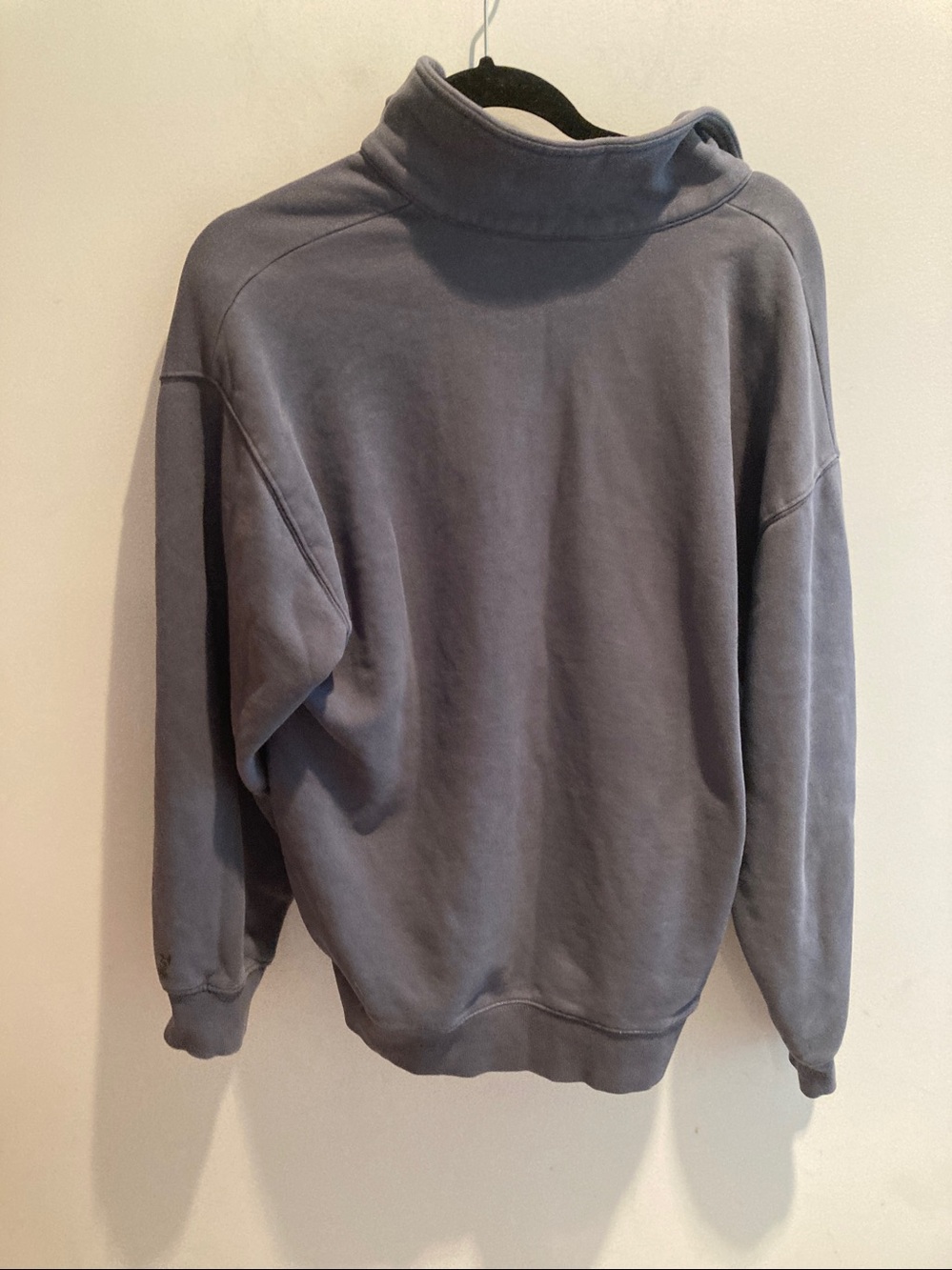 TNA Aritzia Cozy Boyfriend Button-Up in Slate Gray medium oversized - Picture 4 of 4